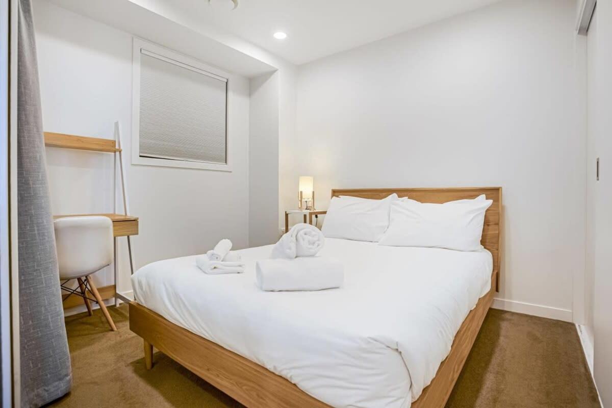 Cosy Two Bedroom Apartment With Balcony Pool And Gym Окленд Екстер'єр фото